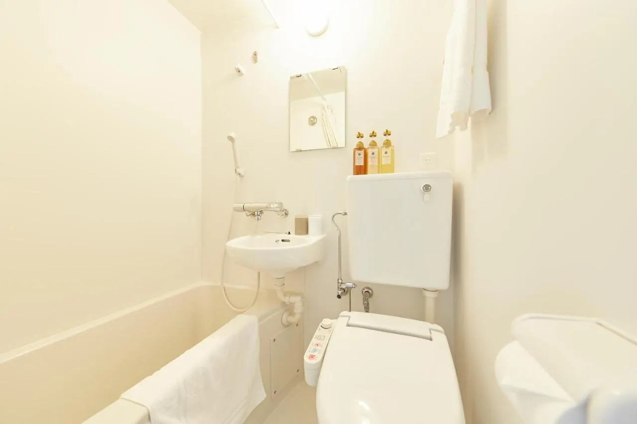 Y&Y Namba Hotel 오사카 3*,