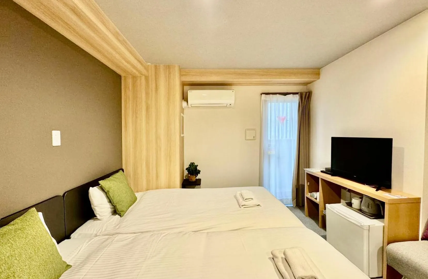 Y&Y Namba Hotel 오사카 3*,